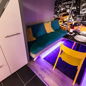 Apartment Klauzal Design, Budapest