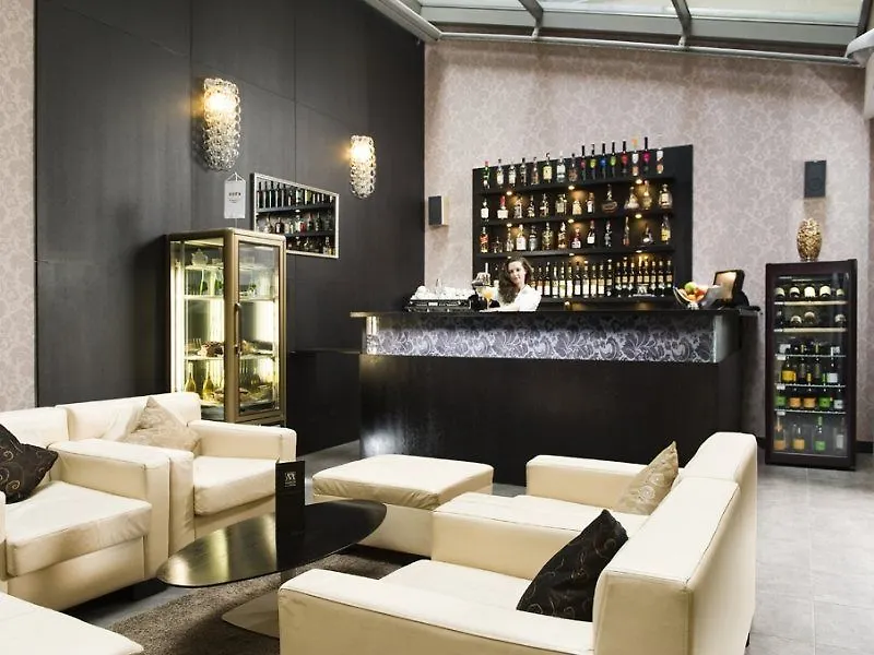 Charm Hotel Budapest - Formerly Boutique Hotel Boedapest 4*,